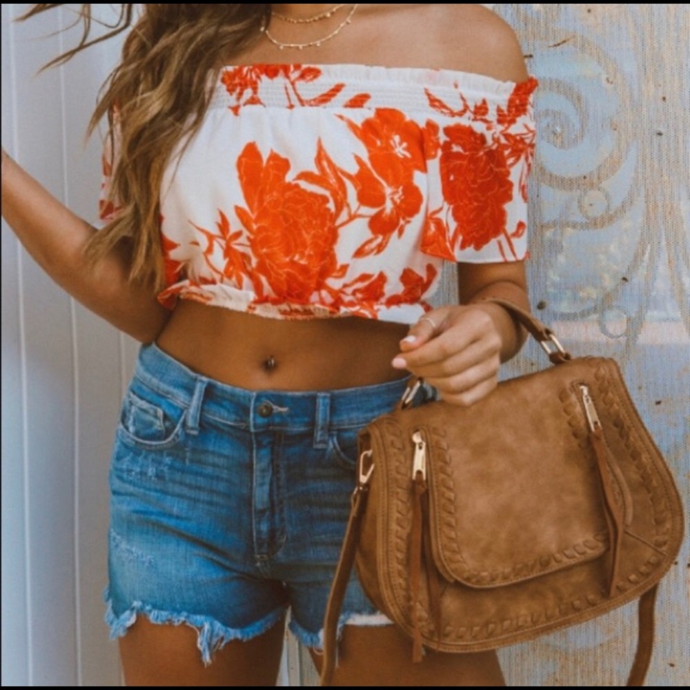 VICI Floral Off Shoulder Crop NWT